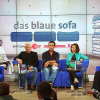 BLAUES-SOFA